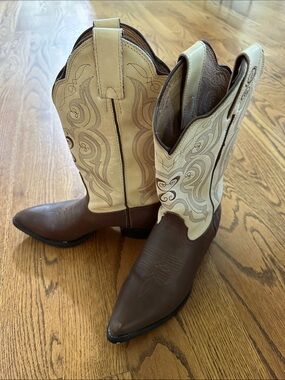 Tony Lama Classic Two-Tone Western Cowboy Boots - Brown & Cream
